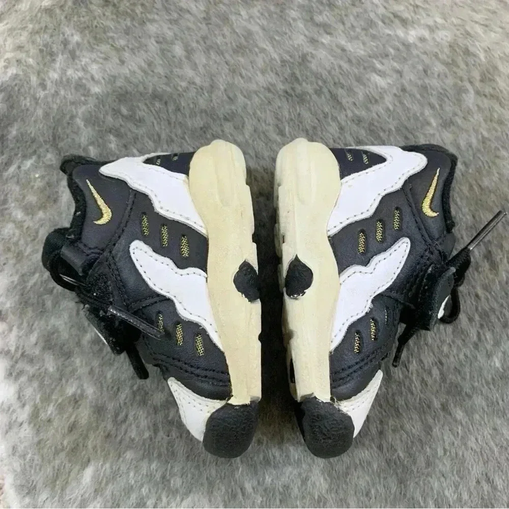 Vintage 1996 Nike Baby D.T. Max Sneakers